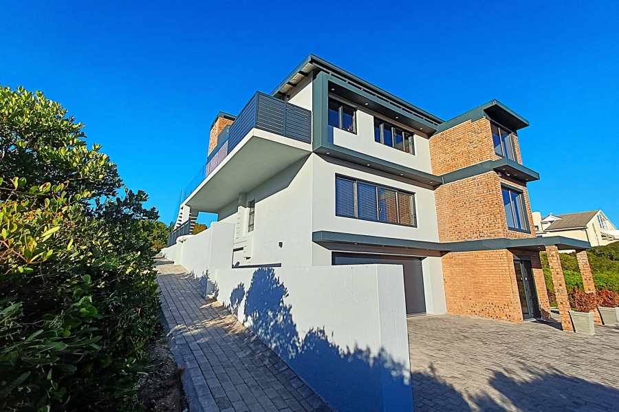 4 Bedroom Property for Sale in Dana Bay Western Cape
